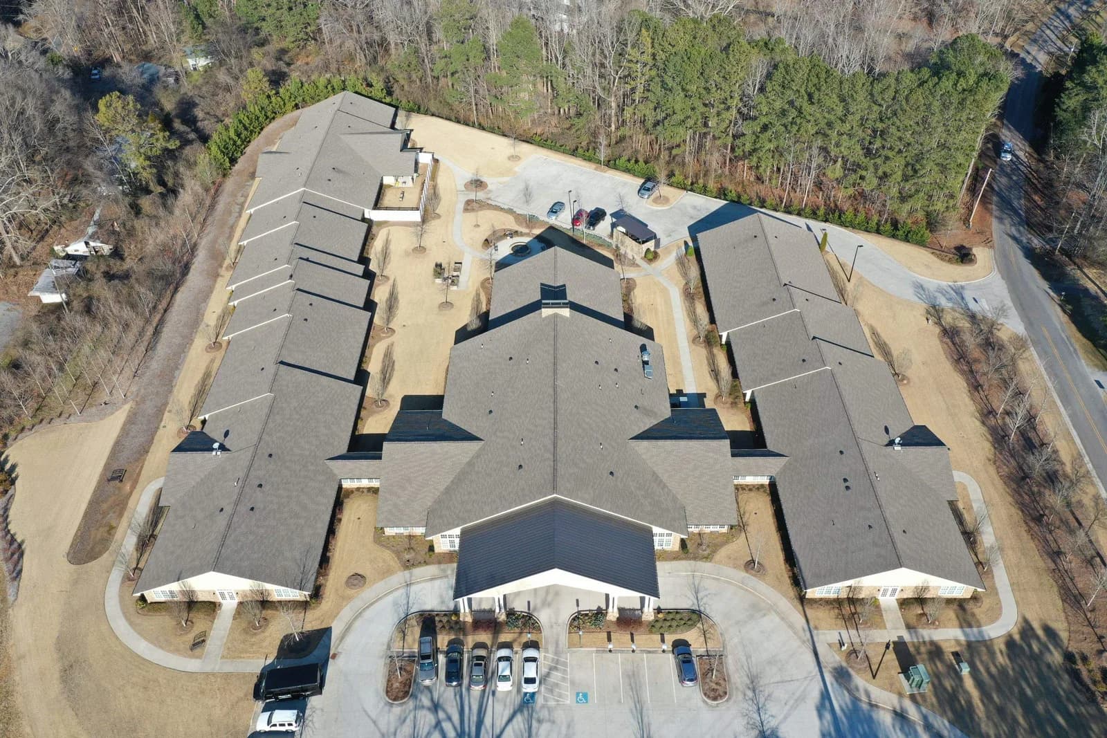 Completed commercial low-slope roof in North Georgia